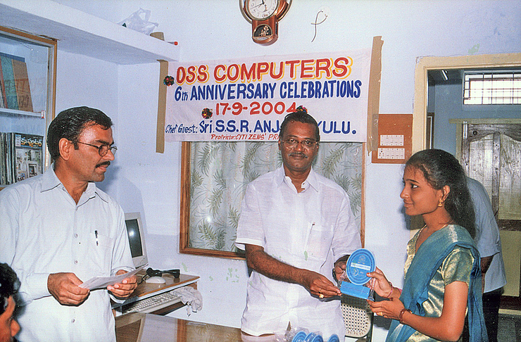 J Sridevi - First Prize in CorelDRAW 12